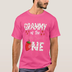 Grammy voor The Berry Sweet One Strawberry First B T-shirt