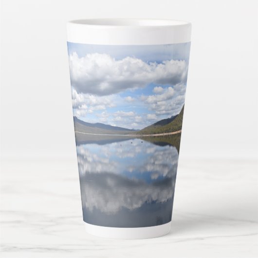 Grampians Reflected Latte Mok (Voorkant)