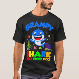 Grampy van de Baby haai, Birthday Grampy Shark  T-shirt