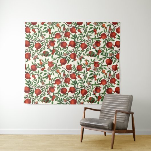 Granaatappels en Bella Moths op gebroken wit Wandkleed (In Situ (horizontaal))