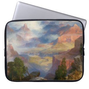 Grand Canyon in Mist (door Thomas Moran) Laptop Sleeve