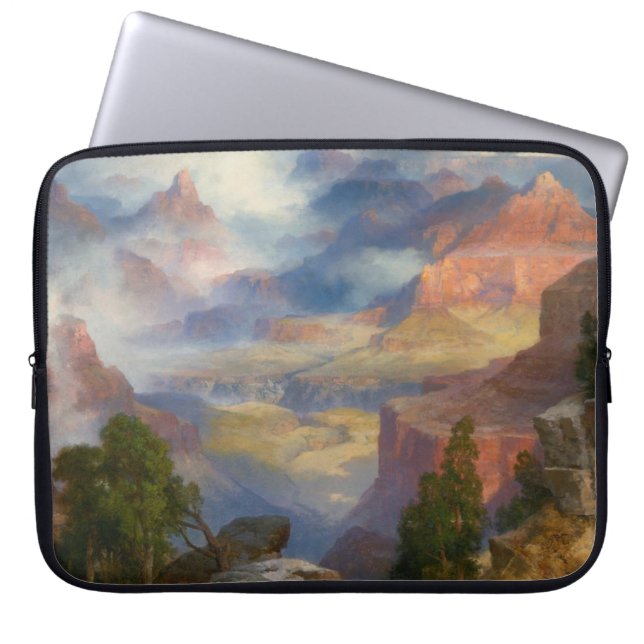 Grand Canyon in Mist (door Thomas Moran) Laptop Sleeve (Voorkant)