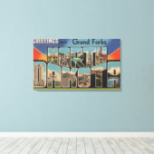 Grand Forks, North Dakota - Grote letter Canvas Afdruk (Insitu (Houten vloer))
