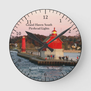 Grand Haven South Pierhead Lights klok