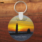 Grand Haven South Pierhead - Uitrusting voor zonso Sleutelhanger (Voorkant)