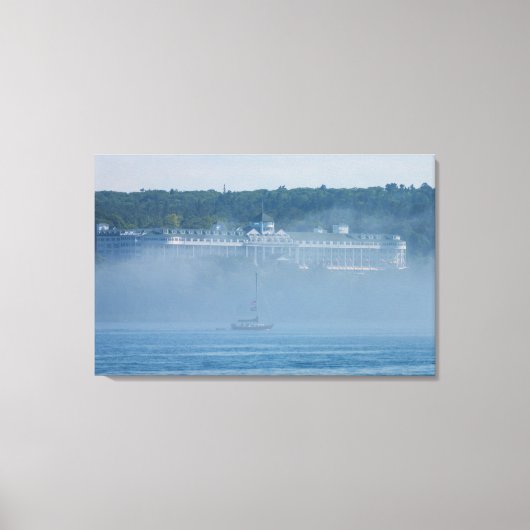 Grand Hotel Through the Fog Canvas Afdruk (Voorkant)