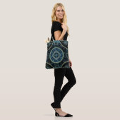 Grand Julian Tote Bag (Op model)