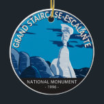 Grand Staircase Escalante Nationaal Monument Utah Keramisch Ornament<br><div class="desc">Groottrappen Escalante vectorkunstwerk ontwerpen. Er zijn drie grote delen van het monument: de Grote Staircase,  het Kaiparowits Plateau en de Canyons van de Escalante.</div>
