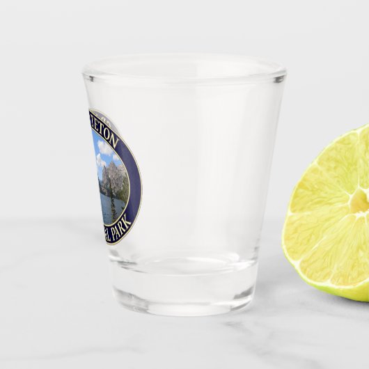 Grand Teton Mountains en Jenny Lake, Wyoming Shot Glas (Rechts)