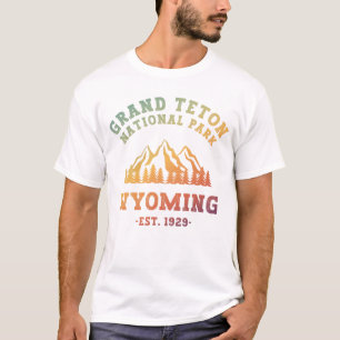 Grand Teton National Park Wyoming USA Gradient T-shirt