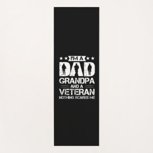 Grandfather Quotes Ik ben vader en veteraan Yogamat
