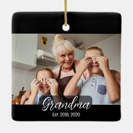 Grandma Est. White script 3 photo Keramisch Ornament (Achterkant)