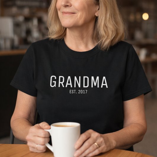Grandma Established Gift T-shirt