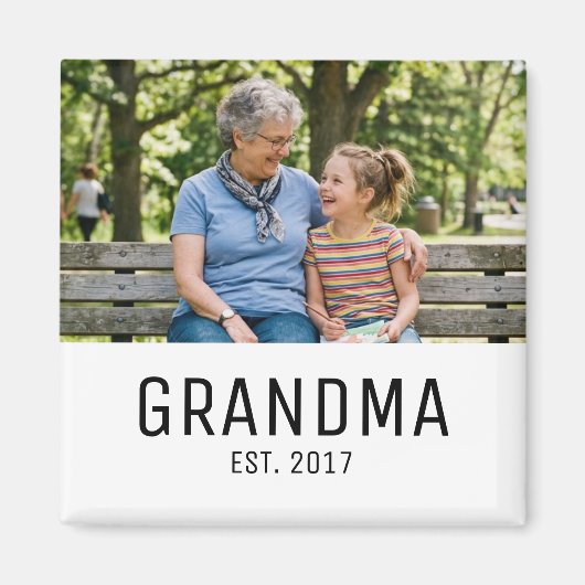 Grandma Established Photo Gift Magneet (Voorkant)