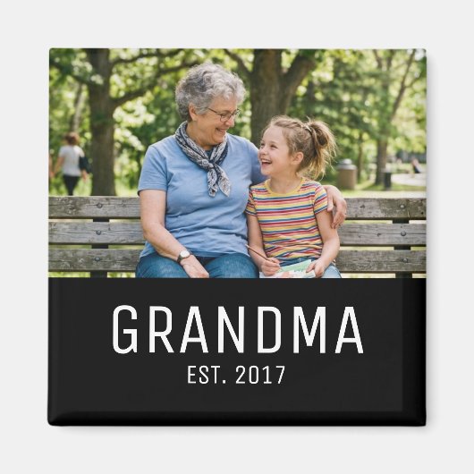 Grandma Established Photo Gift Magneet (Voorkant)