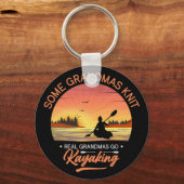 Grandma Kayaking Sleutelhanger (Voorkant)
