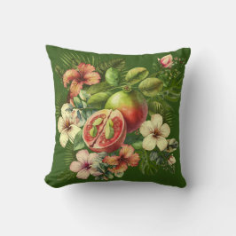 Grandma Manuela's Guavas Kussen