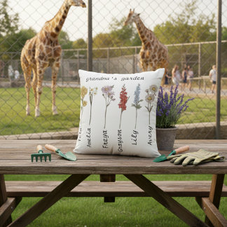 Grandma’s Garden Cushion with Birth Flowers Kussen