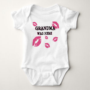 GRANDMA WAS HIER BABY KISSES ROMPER