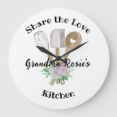 Grandma's Kitchen | Deel de Liefde Gepersonaliseer Grote Klok (Voorkant)