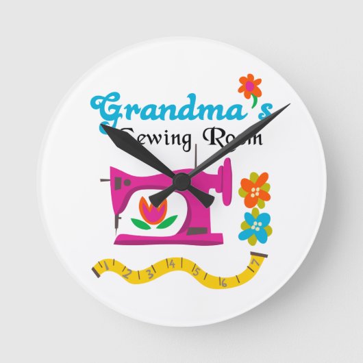 GRANDMAS SEWOM RONDE KLOK (Voorkant)