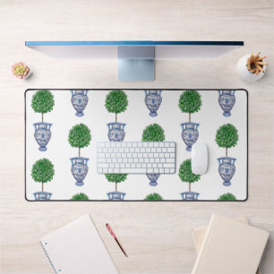 Grandmillenial preppy topiary vaas blauw bureaumat