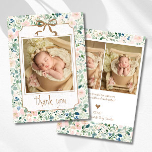 Grandmillennial Blush Bloemige Baby Foto Bedankt Aankondiging