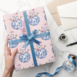 Grandmillennial Christmas Damask Snowman Cadeaupapier<br><div class="desc">Deze kerstcadeauverpakking heeft een sneeuwpop met blauw damast lichaam op een blozend roze achtergrond.</div>