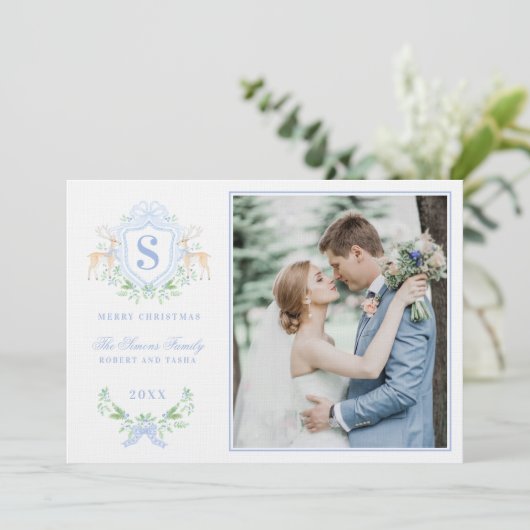 Grandmillennial Christmas Reindeer Crest Monogram Kaart (Staand voorkant)