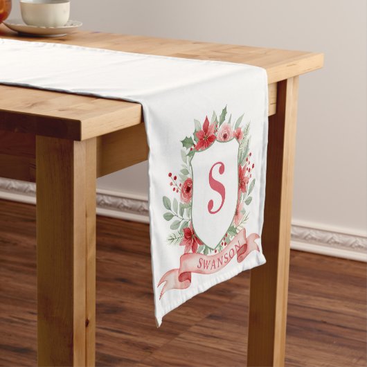Grandmillennial Kerst Crest | Kerstmis Monogram Medium Tafelloper (Voorbeeld)