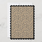 Grandmillennial Luipaard Kerst Krans Monogram Kaart (Achterkant)