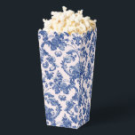 Grandmillennial Pink & Blue Damask Bedankdoosjes<br><div class="desc">Dit party popcorn box ontwerp heeft een preppy grandmillennial ontwerp met een marineblauw damast patroon op een blozend roze achtergrond.</div>