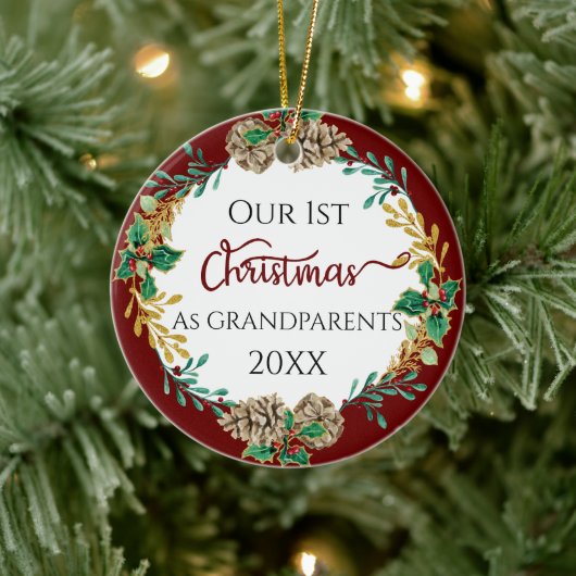 Grandouders First Christmas Holly Pine Cone Photo Keramisch Ornament (Boom)