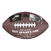 Grandpa Baby onthult de aankondiging van de zwange American Football (Voorkant)