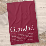 Grandpa Grandad Papa Definition Fun Burgundy Theedoek<br><div class="desc">Geef je een persoonlijke onderscheiding voor je speciale grootvader, grootvader, papa of poppen om een unieke gave te creëer voor de dag van Farther, de verjaardagen, de kerst of elke dag waarop je wilt shows hoeveel hij voor je betekent. Een perfecte manier om hem te shows hoe geweldig hij elke...</div>