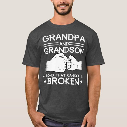 GRANDPA GRANDSON BOND CANT BE BROKEN Fist Bump T-shirt (Voorkant)