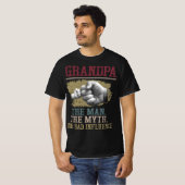 GRANDPA HET MAN DE MYTH DE SLECHTE INVLOED T-SHIRT (Voorkant volledig)