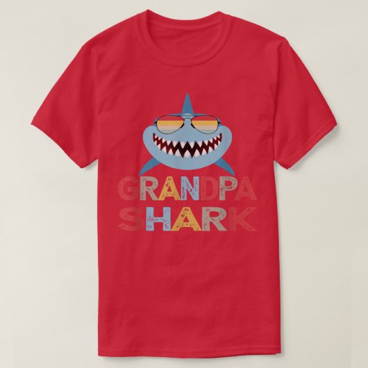 Grandpa Shark funny present for Granddad from Gran T-shirt (Design voorkant)