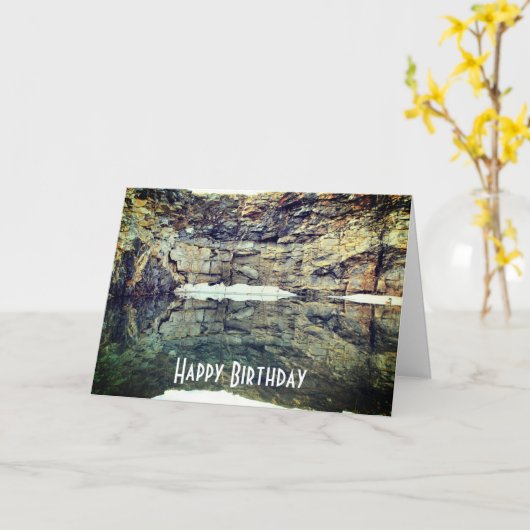 Granite Rock reflecteert 1 Natuur Birthday Kaart (Gele Bloem)