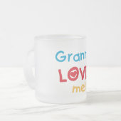 Granma Loves Me T-shirts en geschenken Matglas Koffiemok (Voorkant links)