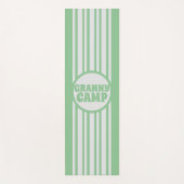 Granny Camp Retro Groene tekst Yogamat (Voorkant)
