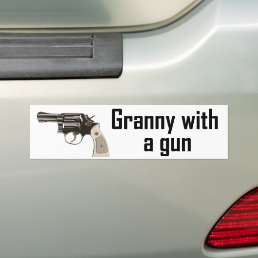 Granny met een Pistool Bumpersticker (Op auto)