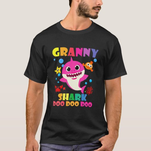 Granny Shark Doo Funny Baby mama papa Kinder T-shirt (Voorkant)