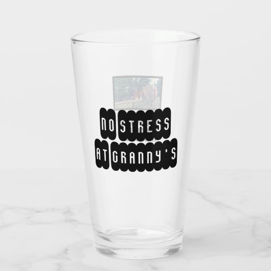 Granny's Hideout Beverage Glass Glas (Achterkant)