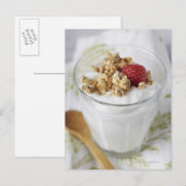 Granola, haver, geroosterd fruit, bessen, framboze briefkaart (Voorkant / Achterkant)