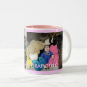 GRAP 2010 roze Tweekleurige Koffiemok (Voorkant rechts)