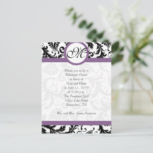 Grape Trim Black Damask Swirls Rehearsal Dinner Uitnodiging Briefkaart (Staand voorkant)