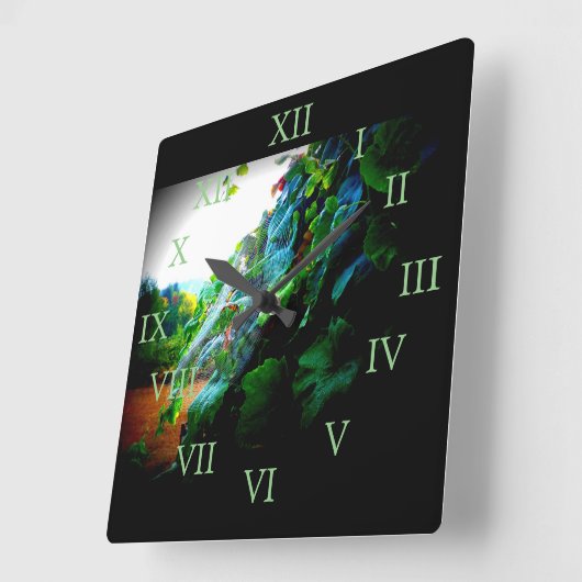 Grape Web Vierkante Klok (Hoek)