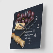 Grapen, wine bottle corks and corkscrew vierkante klok (Hoek)