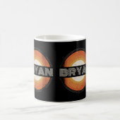 Graphic 365 Voornaam Bryan Retro gepersonaliseerd Koffiemok (Center)